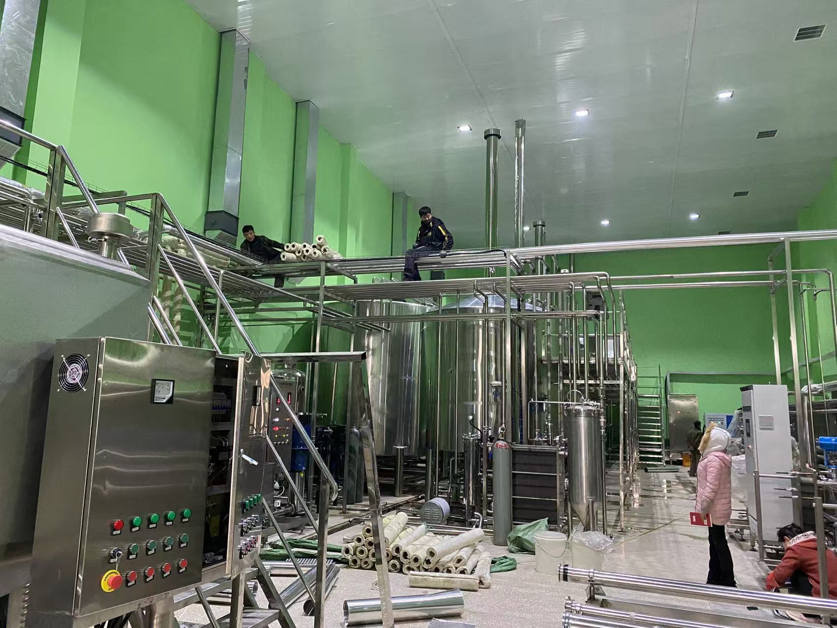 佛山精酿啤酒设备厂—精酿啤酒设备制造:传承工艺与创新科技的交融